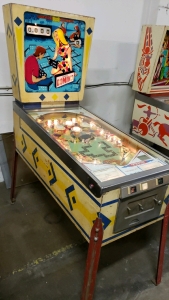 DOMINO PINBALL MACHINE GOTTLIEB 1968