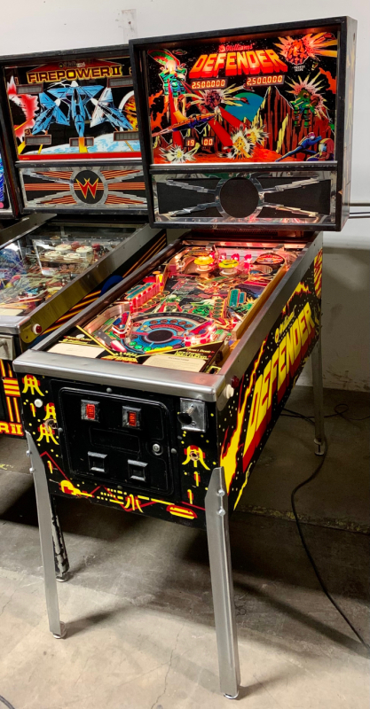 DEFENDER PINBALL MACHINE WILLIAMS RARE!! L@@K!!! 1982