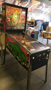 ESCAPE FROM THE LOST WORLD CLASSIC PINBALL MACHINE BALLY 1987