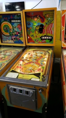 RED MAX CLASSIC RARE PINBALL MACHINE BALLY 1971