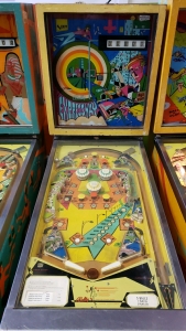 EXPRESSWAY PINBALL MACHINE BALLY 1971