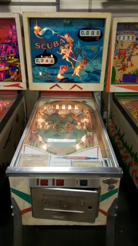 SCUBA 2 PLAYER PINBALL MACHINE GOTTLIEB 1970