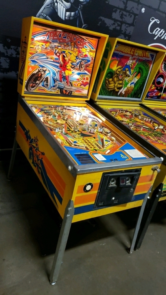 SPACE RIDERS WIDEBODY PINBALL MACHINE ATARI 1978