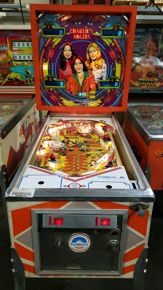 CHARLIE'S ANGELS PINBALL MACHINE GOTTLIEB 1978