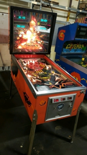 MARS GOD OF WAR PINBALL MACHINE GOTTLIEB 1981