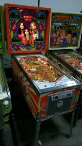 CHARLIE'S ANGELS PINBALL MACHINE GOTTLIEB 1978 #1