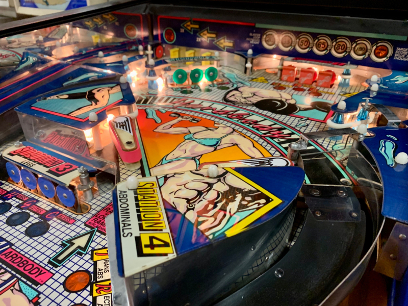 Hardbody Pinball Machine Bally Midway 1987 12