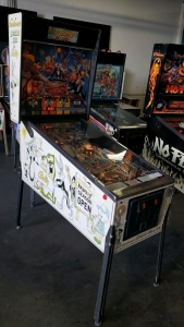 BUGS BUNNY'S BIRTHDAY BALL PINBALL MACHINE BALLY 1991