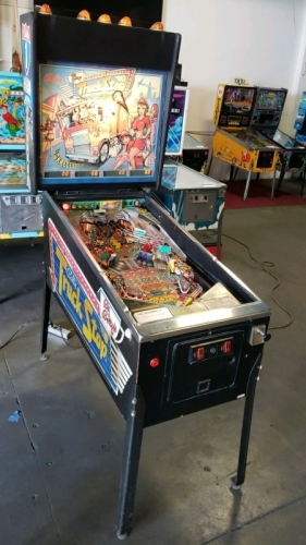 TRUCK STOP PINBALL MACHINE BALLY 1988