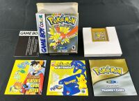 Pokémon Gold Version + Game Boy Color Yellow Handheld Bundle CIB - 2