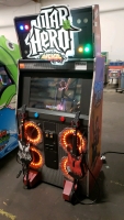 GUITAR HERO ARCADE RAW THRILLS UPRIGHT ARCADE GAME - 2