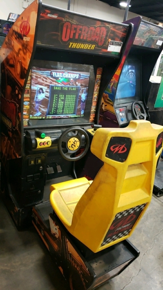 OFFROAD THUNDER SITDOWN RACING ARCADE GAME MIDWAY #2
