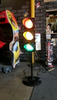 1 LOT- TRAFFIC SIGNAL LIGHT FREE STANDING - 3