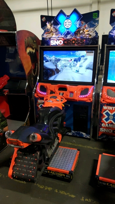 SNO-CROSS X GAMES DELUXE RACING ARCADE GAME RAW THRILLS #1