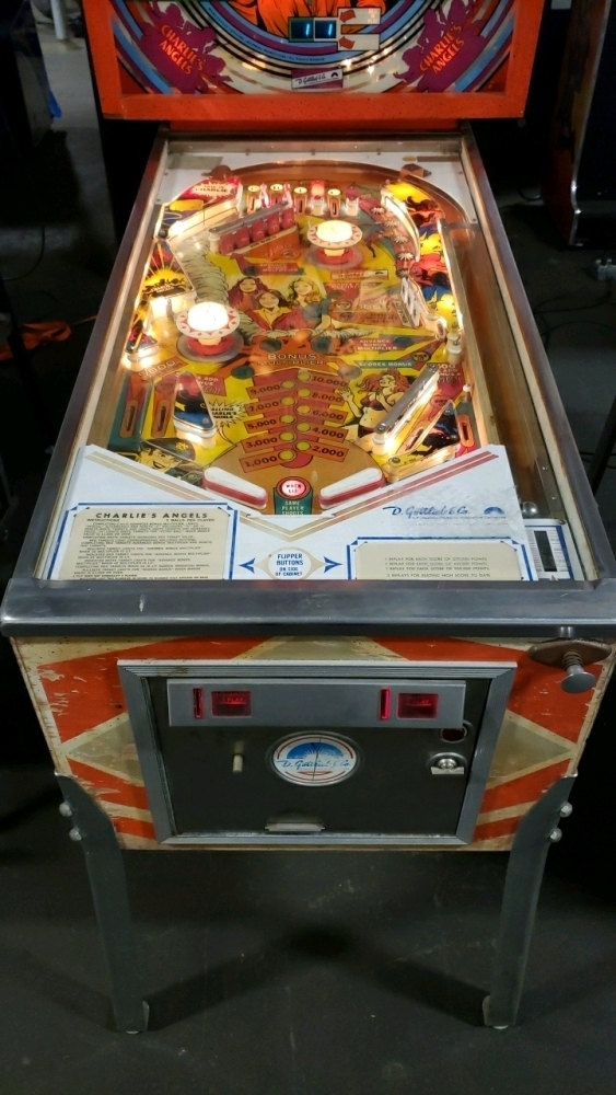 CHARLIE'S ANGELS PINBALL MACHINE GOTTLIEB 1978