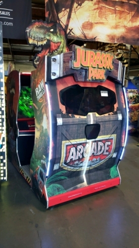 JURASSIC PARK DELUXE ENVIRONMENTAL SITDOWN ARCADE GAME RAW THRILLS