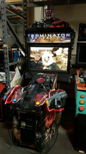 TERMINATOR SALVATION DELUXE ARCADE GAME RAW THRILLS