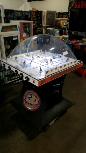 SUPER CHEXX BUBBLE HOCKEY MIGHTY DUCKS/ SD GULLS ARCADE RARE L@@K!!