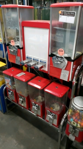 NORTHWESTERN 7 HEAD CANDY CAPSULE STICKER COMBO BULK VENDING RACK #1 SAI