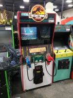 THE LOST WORLD UPRIGHT SHOOTER ARCADE GAME SEGA - 2