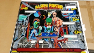 1 LOT- ALIEN POKER PINBALL BACK GLASS ART