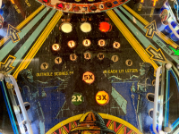 BLACK PYRAMID CLASSIC PINBALL MACHINE BALLY - 9