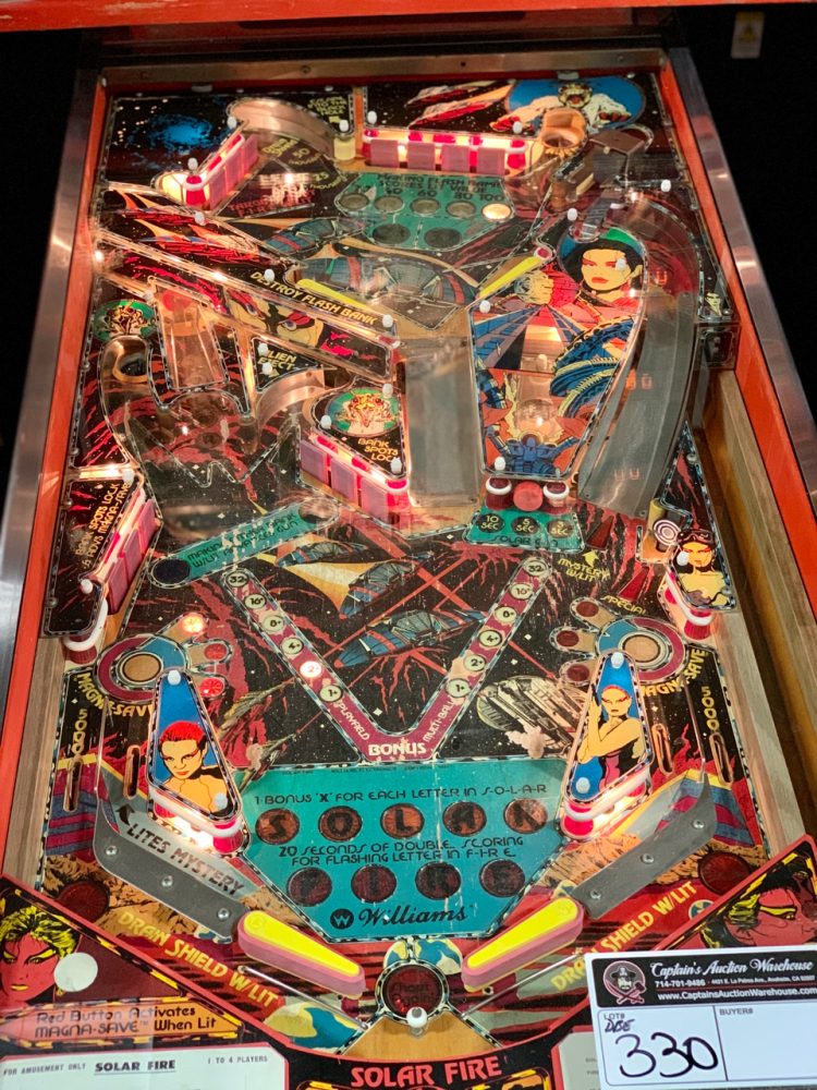 SOLAR FIRE CLASSIC PINBALL MACHINE WILLIAMS 1981