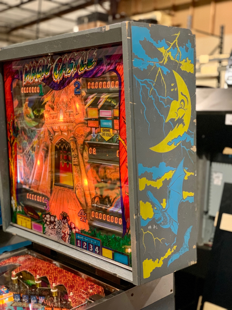 MAGIC CASTLE ZACCARIAH PINBALL MACHINE 1984