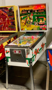 HOT TIP PINBALL MACHINE WILLIAMS 1977