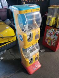 TOMY GACHA SINGLE COLUMN CAPSULE MACHINE