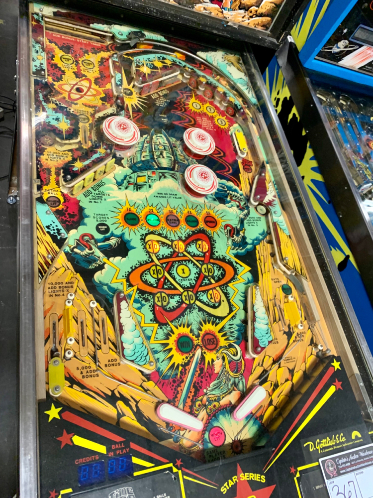 TIME LINE PINBALL MACHINE GOTTLIEB 1980