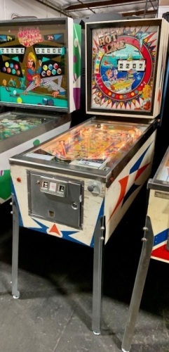 HOT LINE CLASSIC ONE PLAYER PINBALL MACHINE WILLIAMS 1966