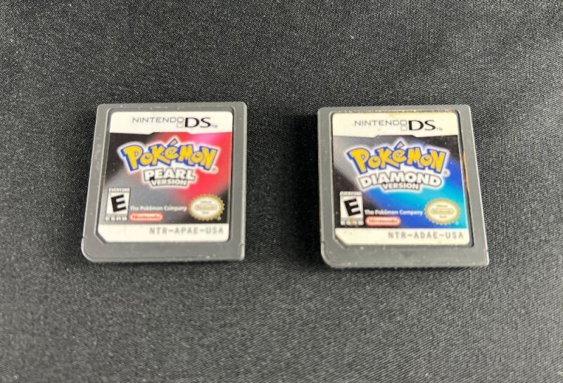 Nintendo DS Pokemon Pearl & Diamond Version