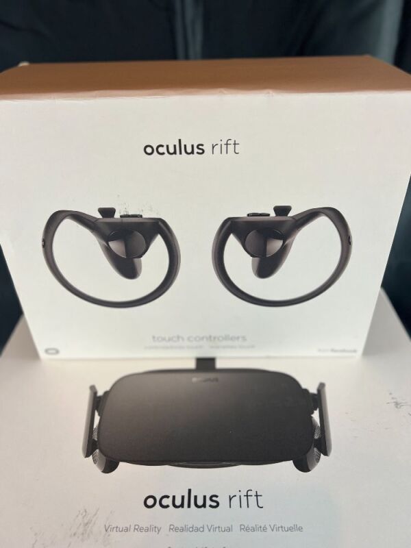 Oculus Rift Complete in Box