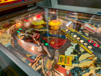 BOUNTY HUNTER PINBALL MACHINE PREMIER GOTTLIEB 1985 - 10