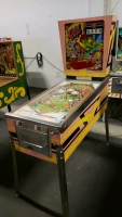 FLYING CARPET CLASSIC E.M. PINBALL MACHINE GOTTLIEB 1972