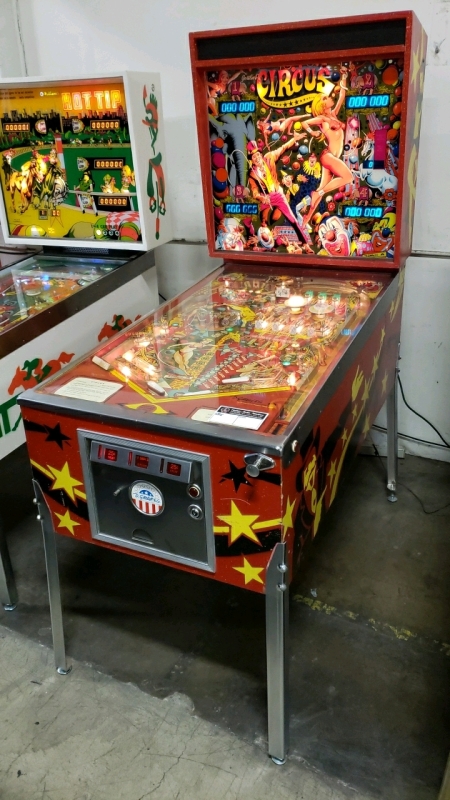 CIRCUS WIDEBODY PINBALL MACHINE GOTTLIEB 1980