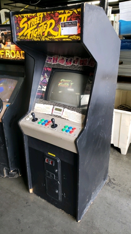 STREET FIGHTER II UPRIGHT ARCADE GAME CAPCOM