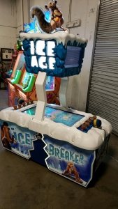 ICE AGE ICE BREAKER'S DELUXE TICKET REDEMPTION GAME ICE