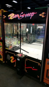 CLEAN SWEEP 60" PLUSH CLAW CRANE MACHINE