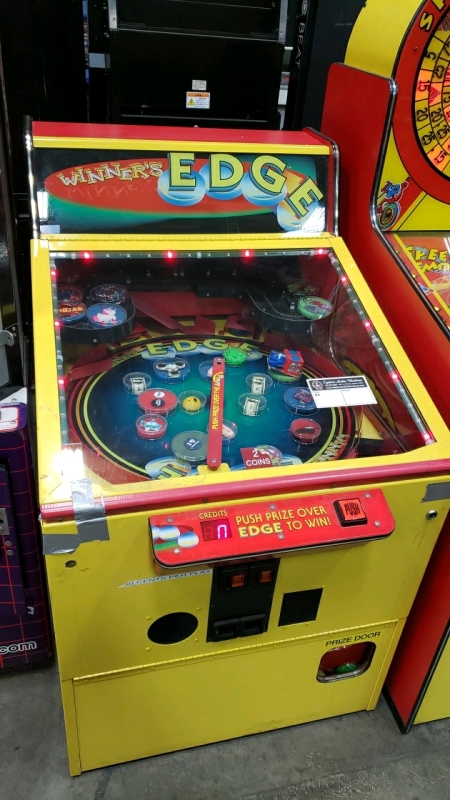 WINNERS EDGE ROTORY PRIZE MERCHANDISER ARCADE GAME BAYTEK