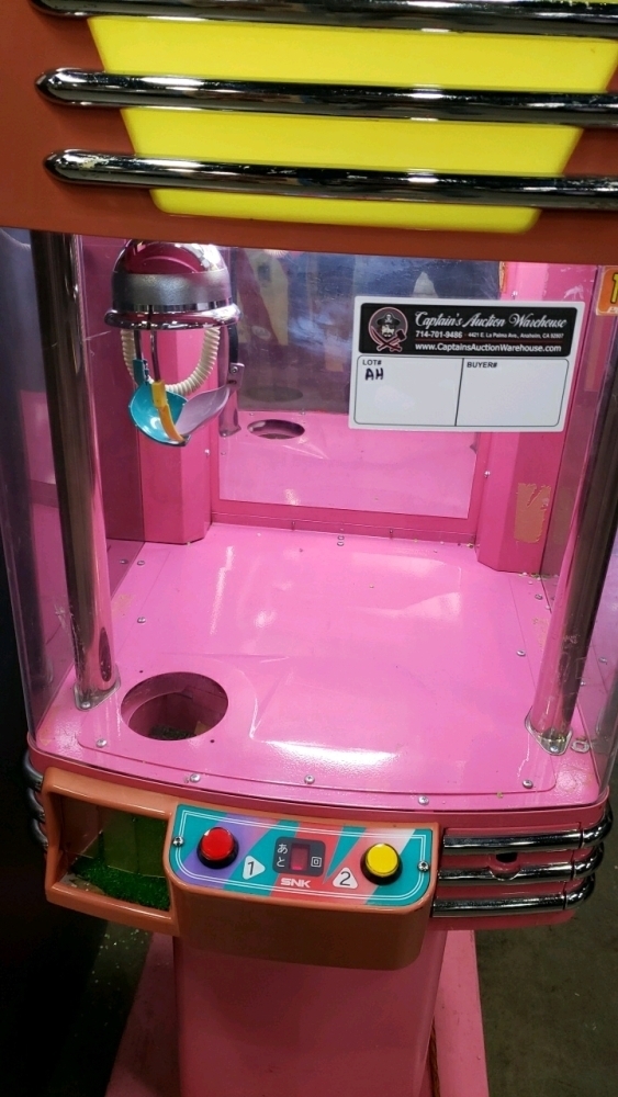 NEO GEO MINI SNK PINK JEWELRY CRANE MACHINE