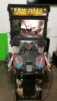 TERMINATOR SALVATION DELUXE ARCADE GAME - 3