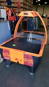 AIR HOCKEY DYNAMO FIRESTORM W/ OVERHEAD SCORING #1