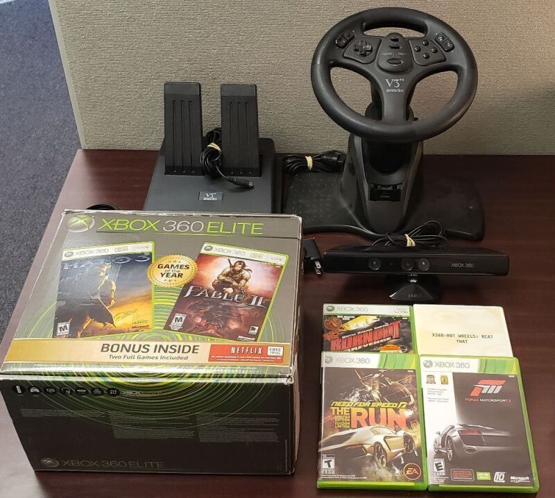 XBOX 360 ELITE BUNDLE CIB + STEERING/DRIVING KIT + KINECT + 6 GAMES