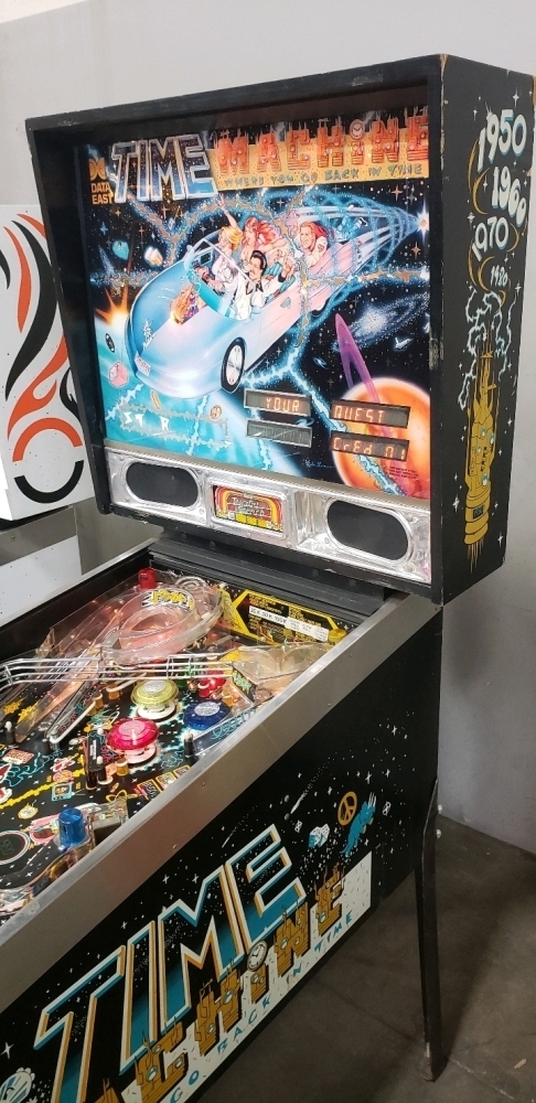 TIME MACHINE PINBALL MACHINE DATA EAST 1988