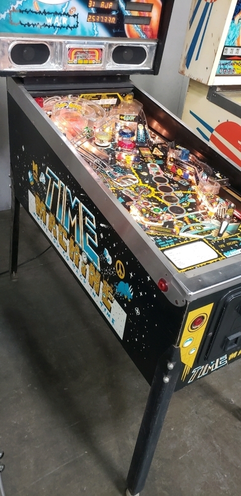 Tim Machine Pinball Machine TIME MACHINE PINBALL MACHINE DATA EAST 1988