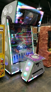 SPACE BALLZ DELUXE TICKET REDEMPTION ARCADE GAME JENNISON