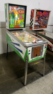 KICK OFF CLASSIC FOOTBALL THEME PINBALL MACHINE WILLIAMS