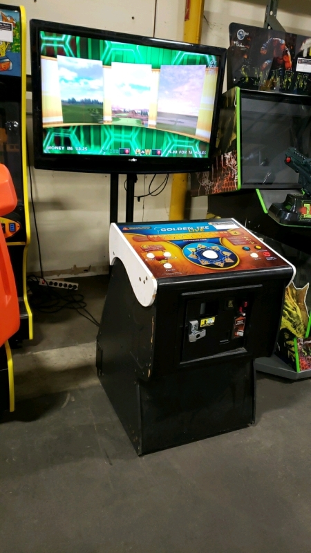 GOLDEN TEE LIVE PEDESTAL GOLF ARCADE W/ LCD MONITOR